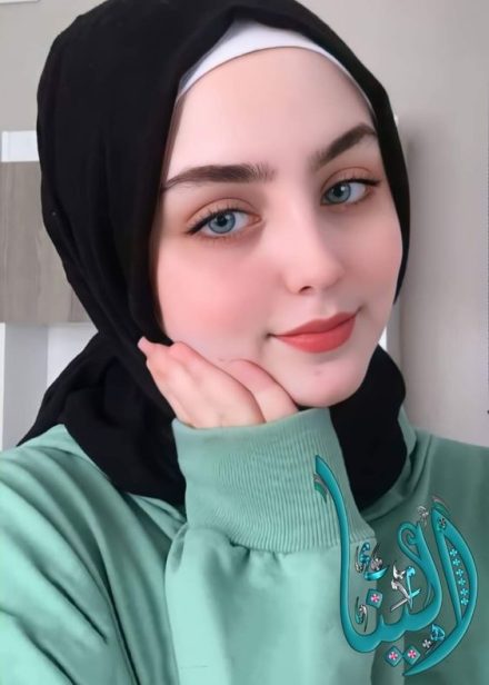 سارا حسینی
